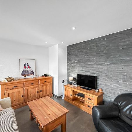 Escale Affaires Dugny-Bourget Appartement Buitenkant foto